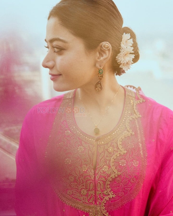 Stunning Rashmika Mandanna in a Pink Embroidered Kurta Set Photos 01