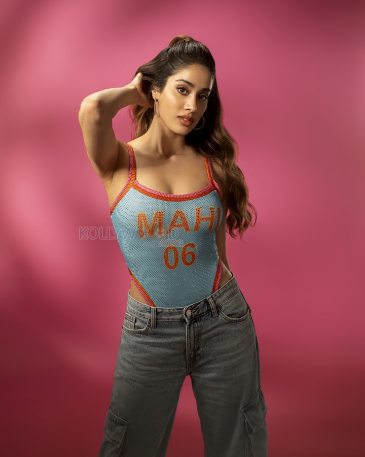 Styish Janhvi Kapoor in a Mahi Bodysuit with Cargo Pants Photos 02