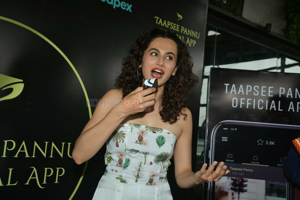 Taapsee Pannu Official App Launch Photos