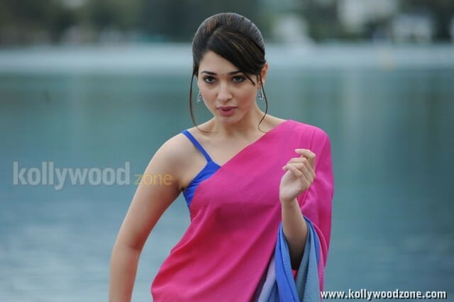 Tamanna Sexy Saree Pictures