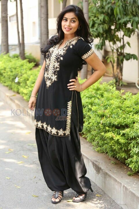 Tamil Actress Poorna New Stills