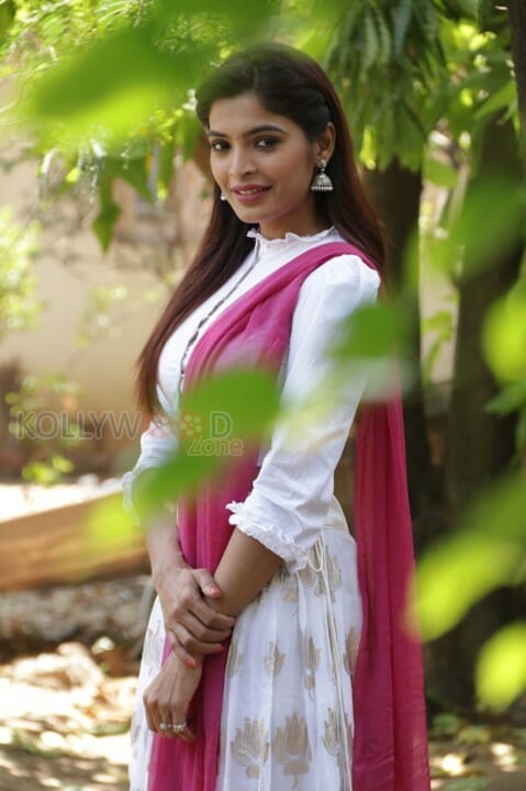 Tamil Actress Sanchita Shetty Photos