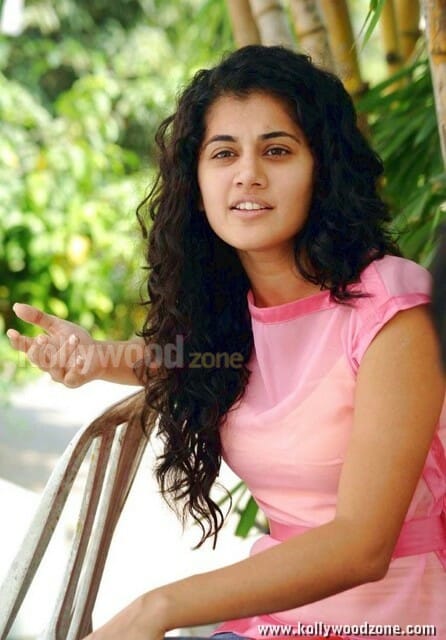 Tapsee Without Makeup Pictures