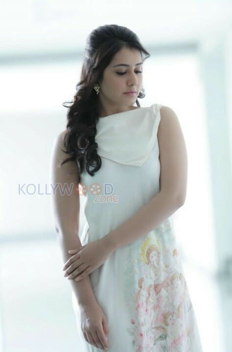 Telugu Actress Rashi Khanna New Pictures