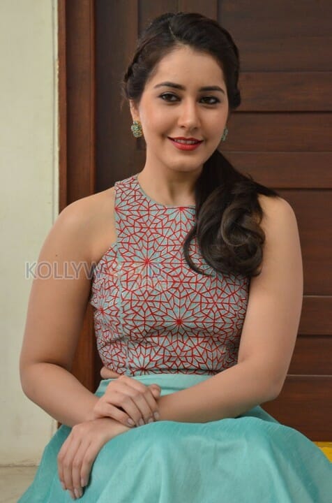 Telugu Actress Rashi Khanna Stills