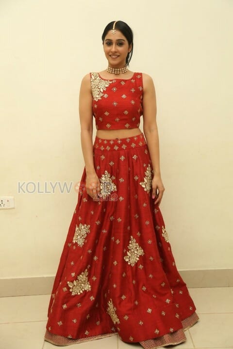 Telugu Actress Regina Cassandra New Pictures