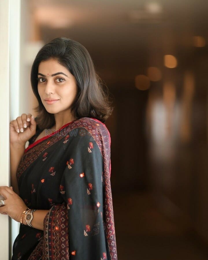 Thalaivi Actress Shamna Kasim Photos