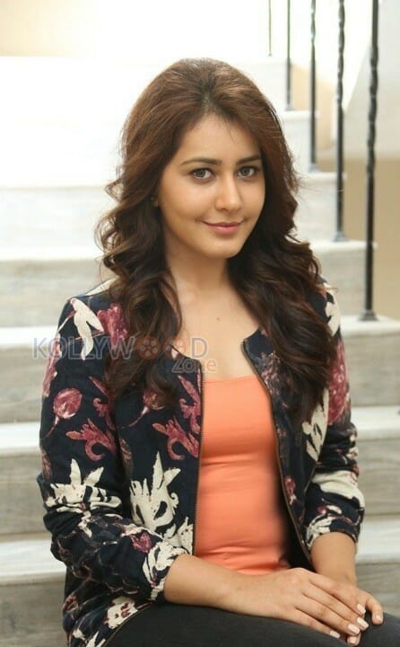 Tolly Actress Rashi Khanna Pictures