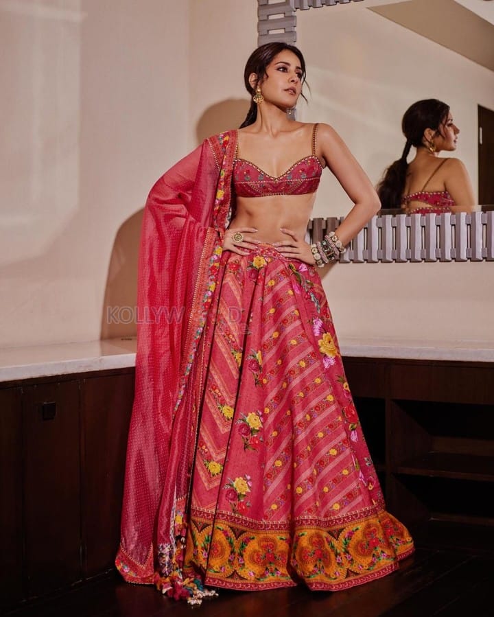 Tollywood Beauty Raashi Khanna in a Floral Printed Lehenga Photos 01