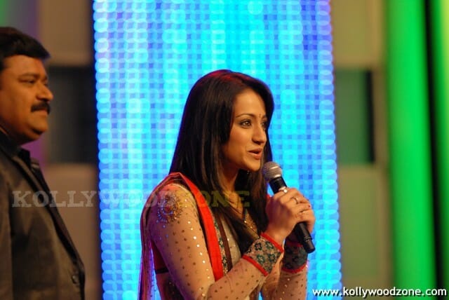 Trisha At Manmadhan Ambu Singapore Audio Launch Photos