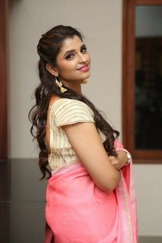 Tv Anchor Shayamala Photos