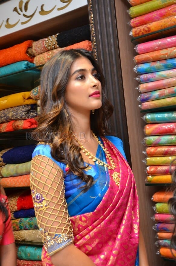 pooja hegde at the launch of anutex shopping mall photos