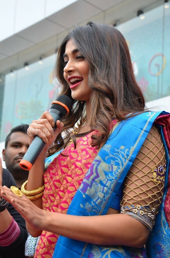 pooja hegde at the launch of anutex shopping mall photos