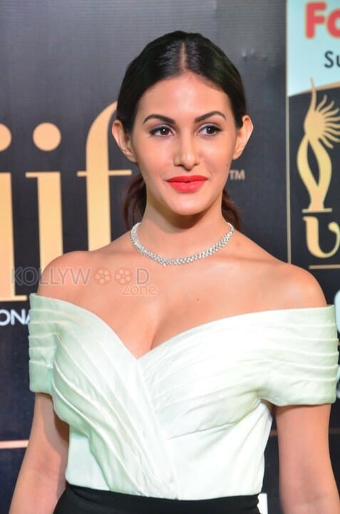 Actress Amyra Dastur At Iifa Utsavam Photos