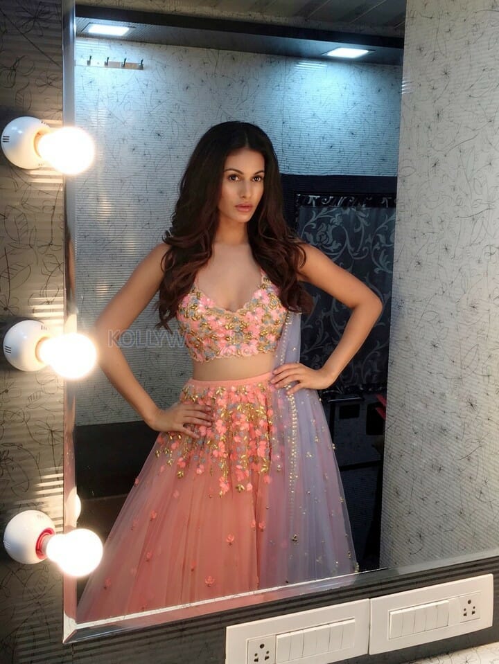 Actress Amyra Dastur Latest Photos