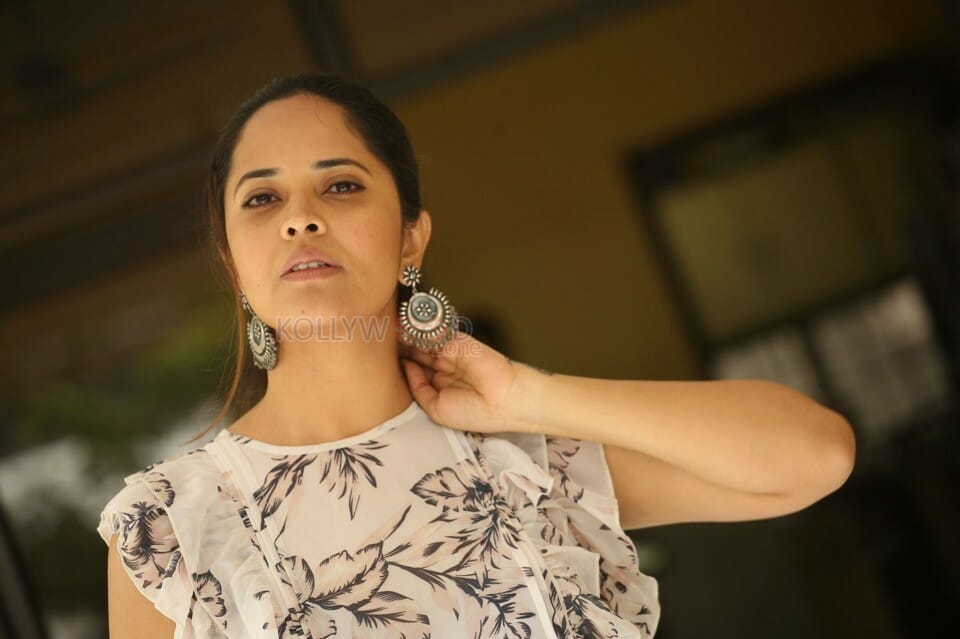 Actress Anasuya Bharadwaj At Kadhanam Interview Photos