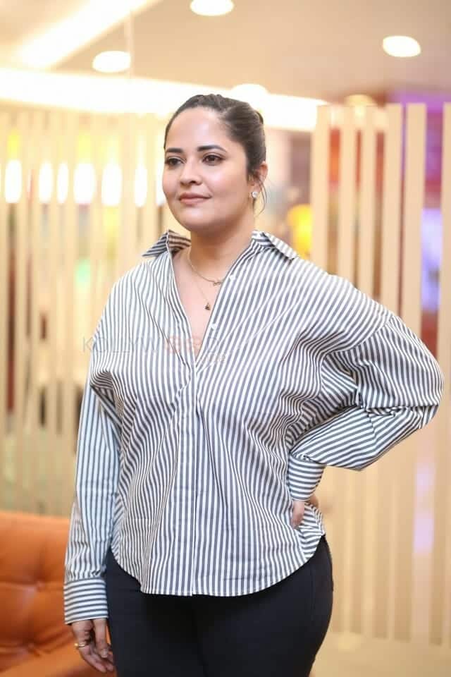 Actress Anasuya Bharadwaj at Peddha Kapu 1 Trailer Launch Stills 12