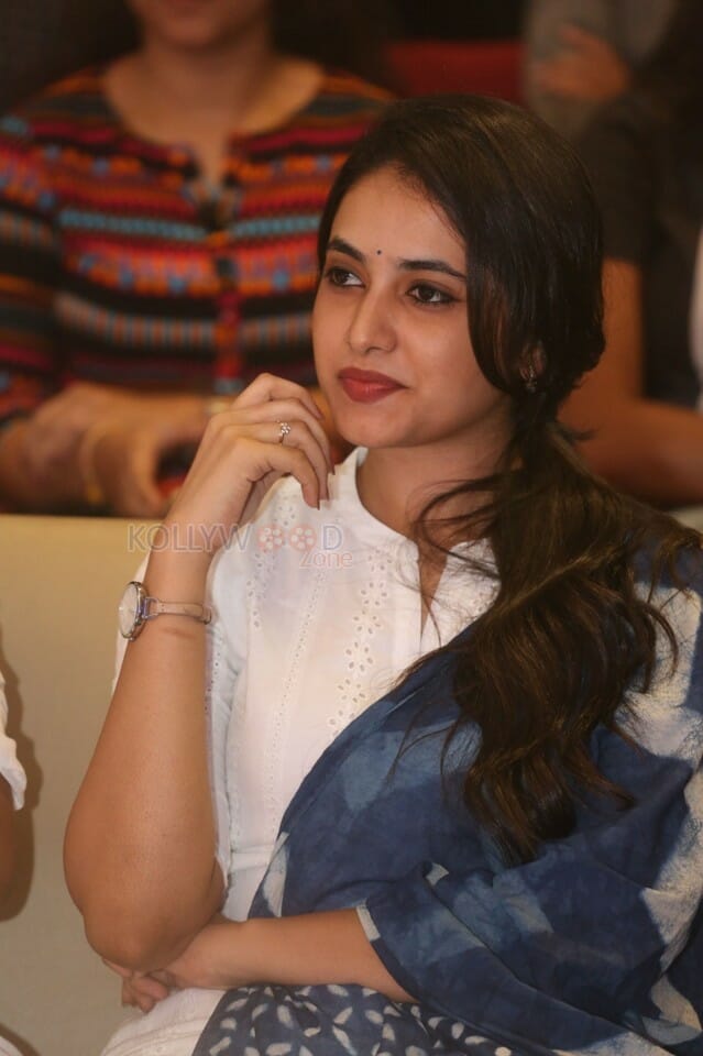 Actress Priyanka Arul Mohan At Gang Leader Movie Meet Photos