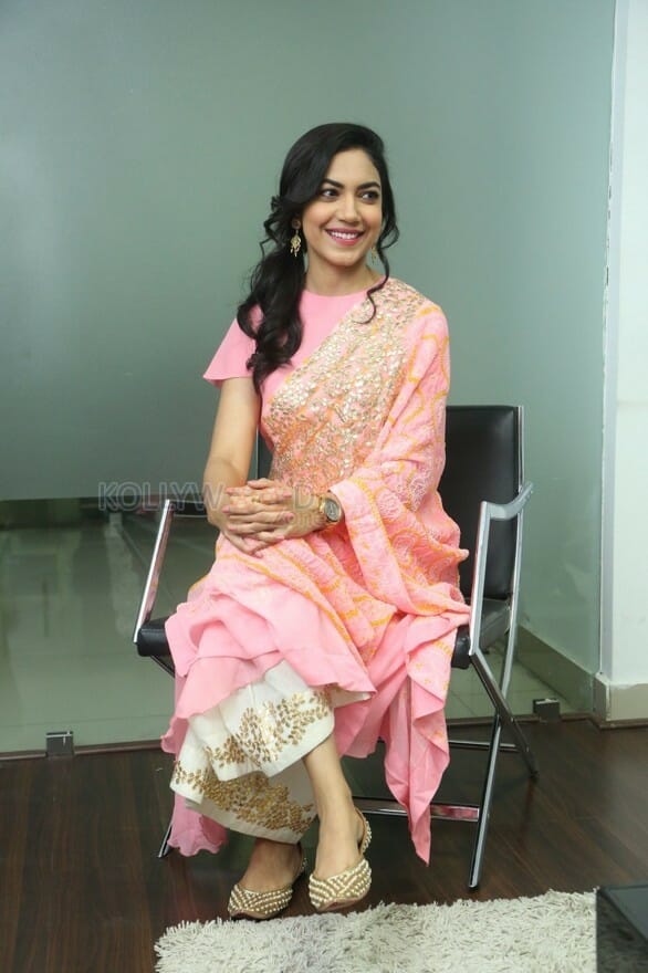 Actress Ritu Varma Interview Photos