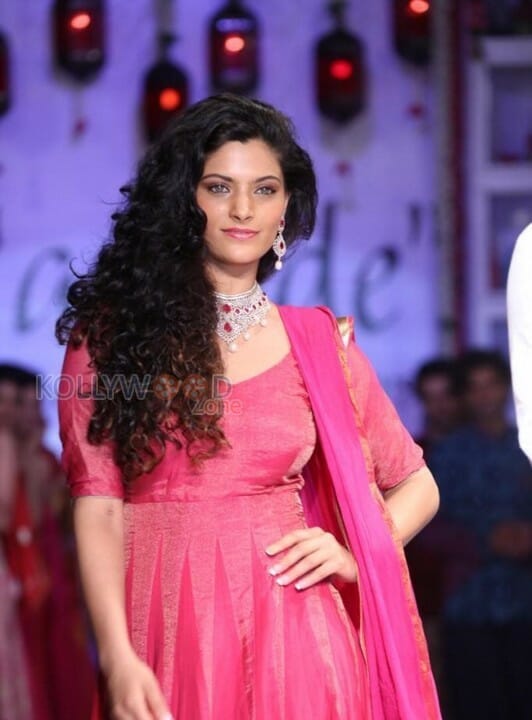 Actress Saiyami Kher Hot Pictures