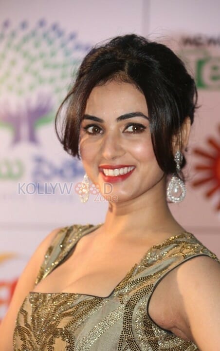 Actress Sonal Chauhan Photos