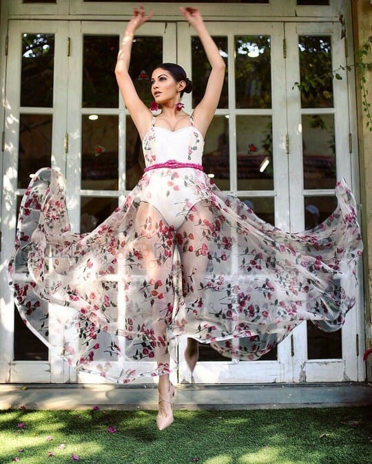 Amyra Dastur Sexy Fashion Photos