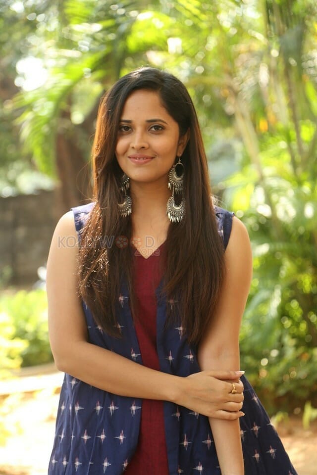 Anasuya Bharadwaj New Photo Shoot Stills