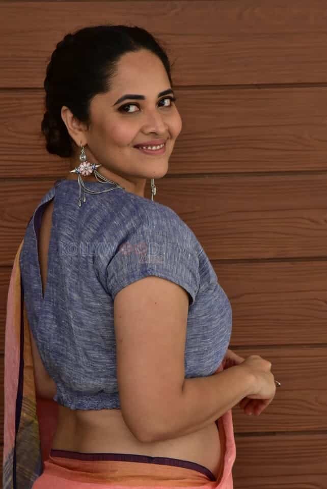 Anasuya Bharadwaj at Peddha Kapu Part 1 Movie Interview Photos 41