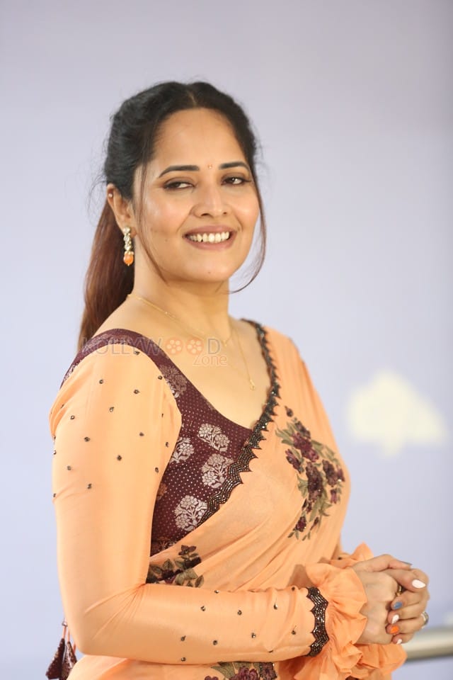 Anasuya Bharadwaj at Simbaa Trailer Launch Photos 05