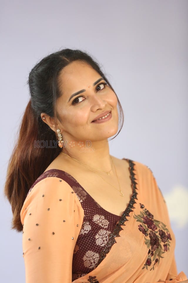 Anasuya Bharadwaj at Simbaa Trailer Launch Photos 06