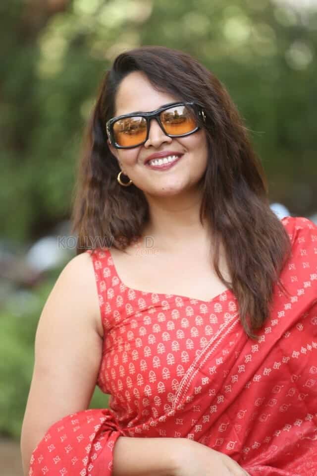 Anasuya Bharadwaj at Vimanam Success Meet Photos 06