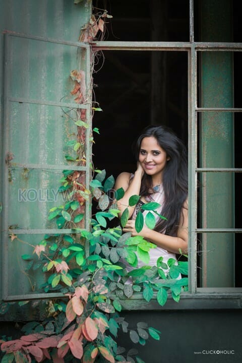 Anasuya Latest Photo Shoot Pictures