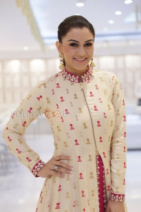 Hansika Motwani At The Legend New Saravana Stores Inauguration Photos