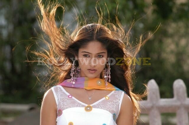 Hot Sexy Ileana Stills