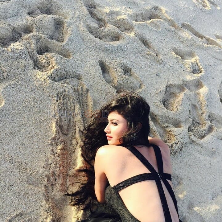 Naagin Actress Mouni Roy Photos