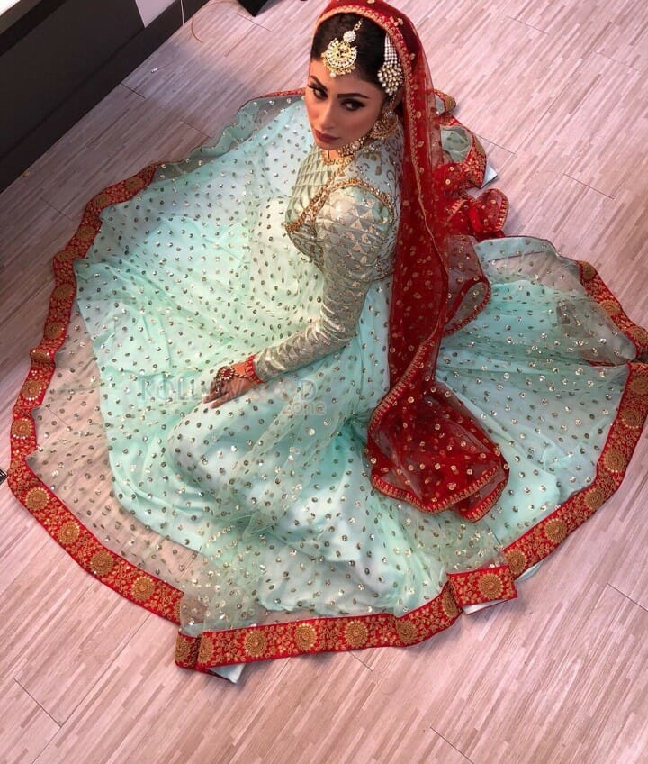 Naagin Actress Mouni Roy Photos