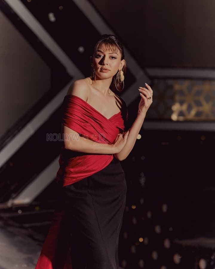 Sexy Hansika Motwani in an Off Shoulder Red and Black Bodycon Gown Photos 05