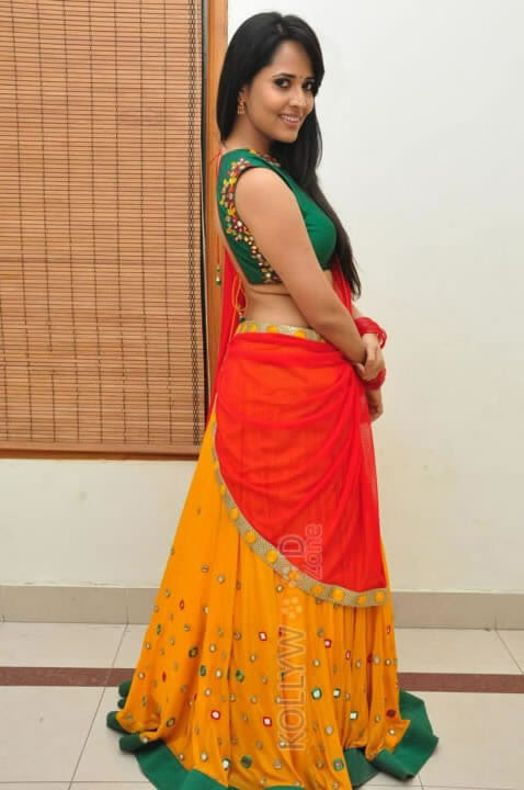 Sexy Telugu Anchor Anasuya Photos