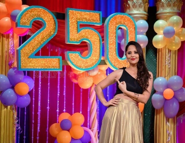 Sexy Telugu Tv Anchor Anasuya Photos