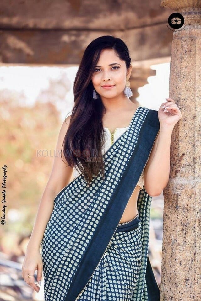 Telugu Television Anchor Anasuya Photos