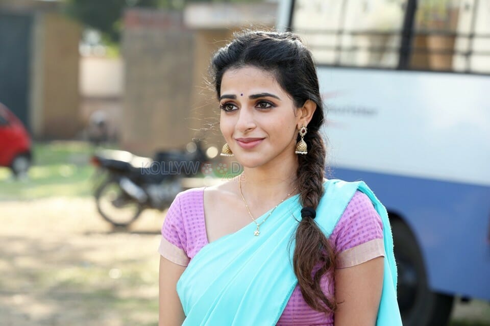 Thamizh Padam Movie Heroine Ishwarya Menon Photos