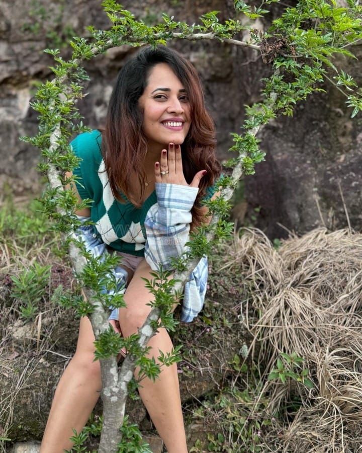 Tollywood Actress Anasuya Bharadwaj Holiday Photos 03