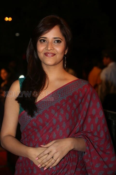 Tv Anchor Anasuya Sexy Saree Stills