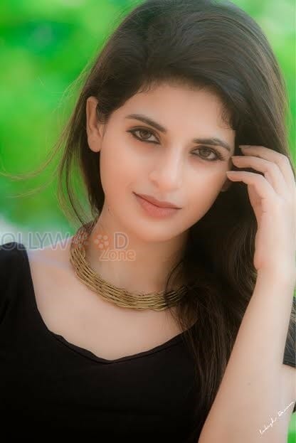 Veera Movie Actress Iswarya Menon Photos