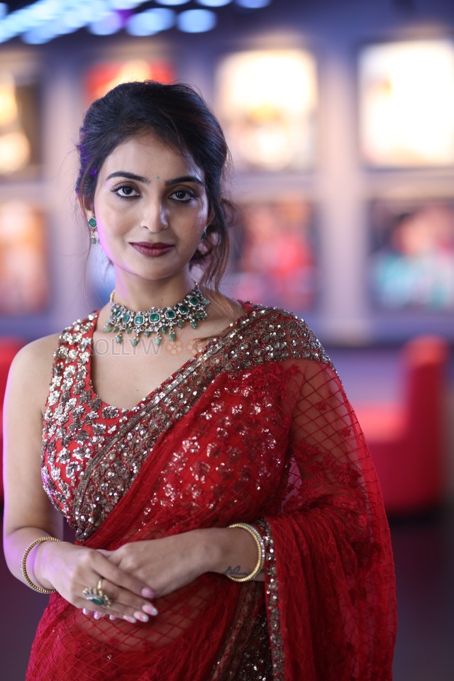 Actress Ananya Nagalla at Pottel Trailer Launch Event Photos 12