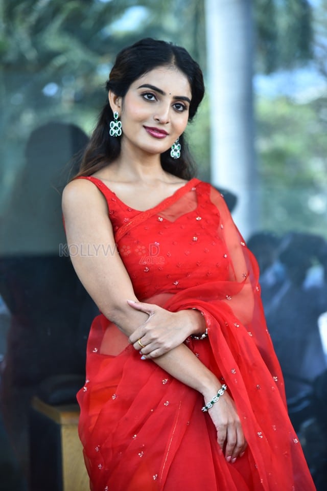 Actress Ananya Nagalla at Sreekakulam Sherlock Holmes Trailer Launch Event Photos 52