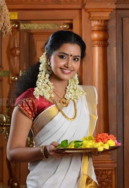 Actress Anupama Parameshwaran New Stills