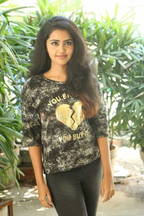 Actress Anupama Parameshwaran Photos