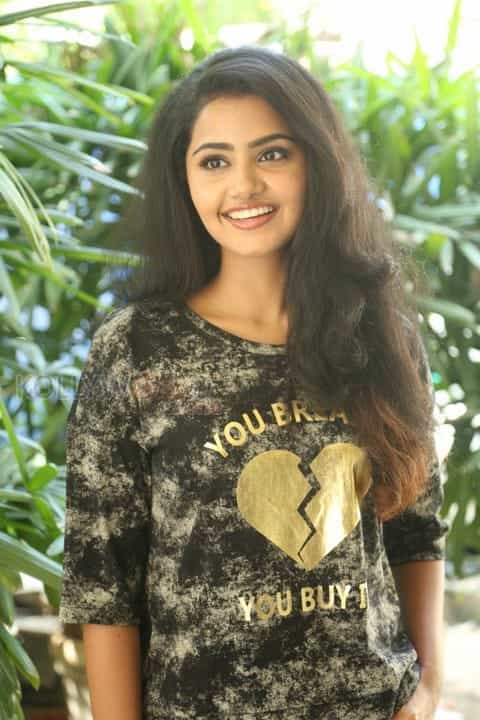 Actress Anupama Parameshwaran Photos