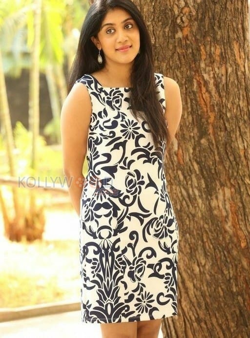 Actress Dhanya Balakrishnan New Pictures